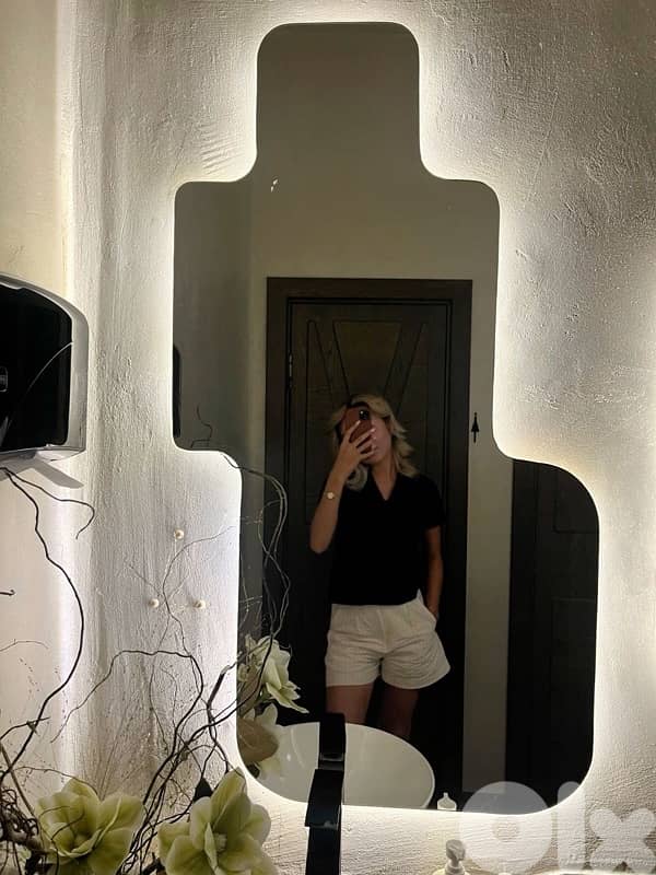 body mirrors 2