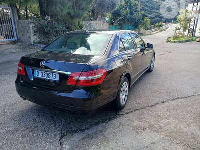 Mercedes-Benz E-Class 2011