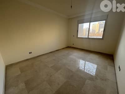 L19773 - Spacious Apartment For Sale in Ramlet El Bayda