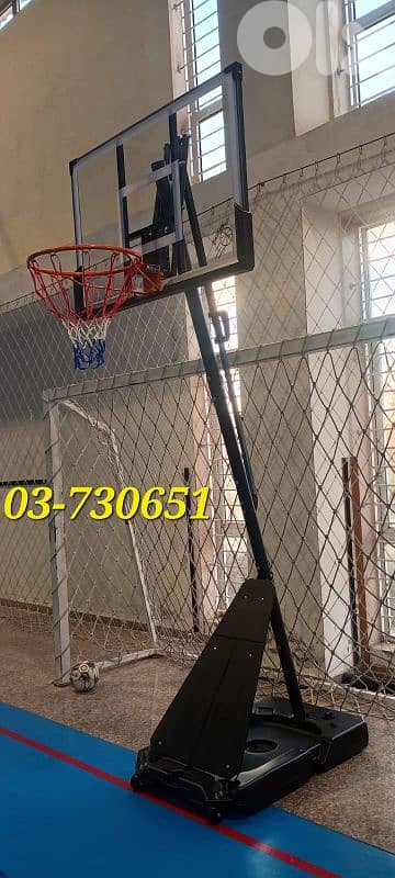 230$ Movable basketball hoop 0