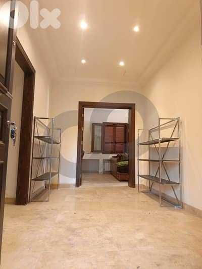 Tabaris, Ashrafieh, Luxury Apartment/ التبّاريس، الأشرفية REF#MM129087