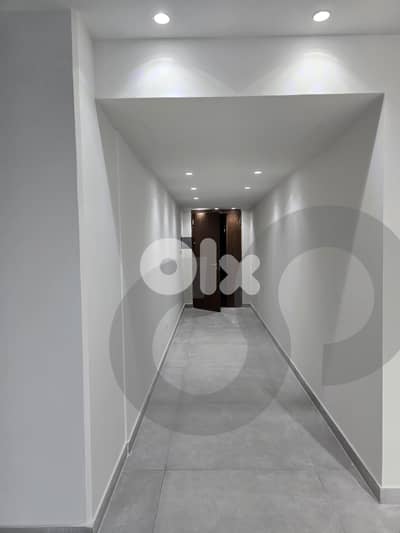 Office for rent- High-End Commercial Building –Hazmieh REF#JS129093