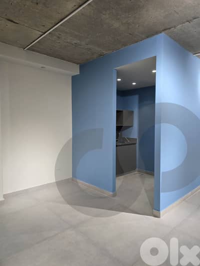 Office for rent- High-End Commercial Building –Hazmieh REF#JS129093