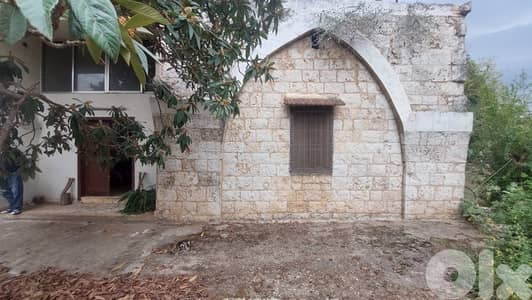 GMB103KG -  Old house with land for Sale in Bichmizzine  بيت قديم