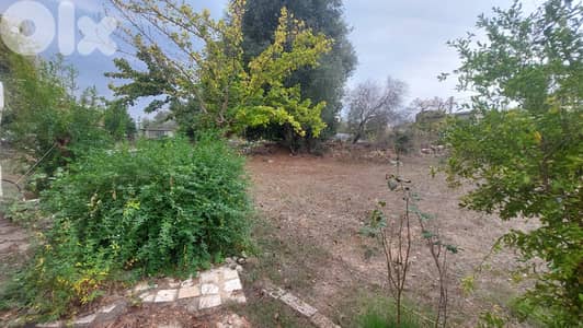 GMB103KG -  Old house with land for Sale in Bichmizzine  بيت قديم