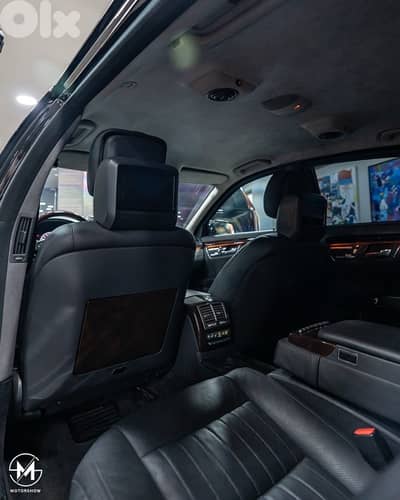 Mercedes-Benz S-Class 2011