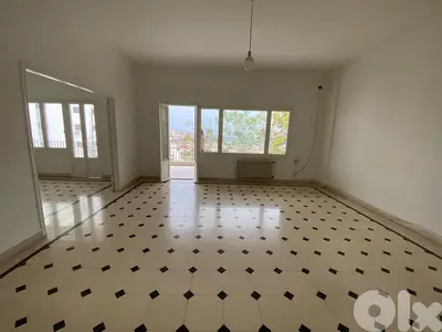 GM125YA - Apartment for Rent in Haret Sakher - شقة للإيجار في حارة صخر
