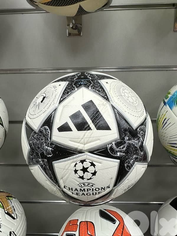 Adidas Football 0