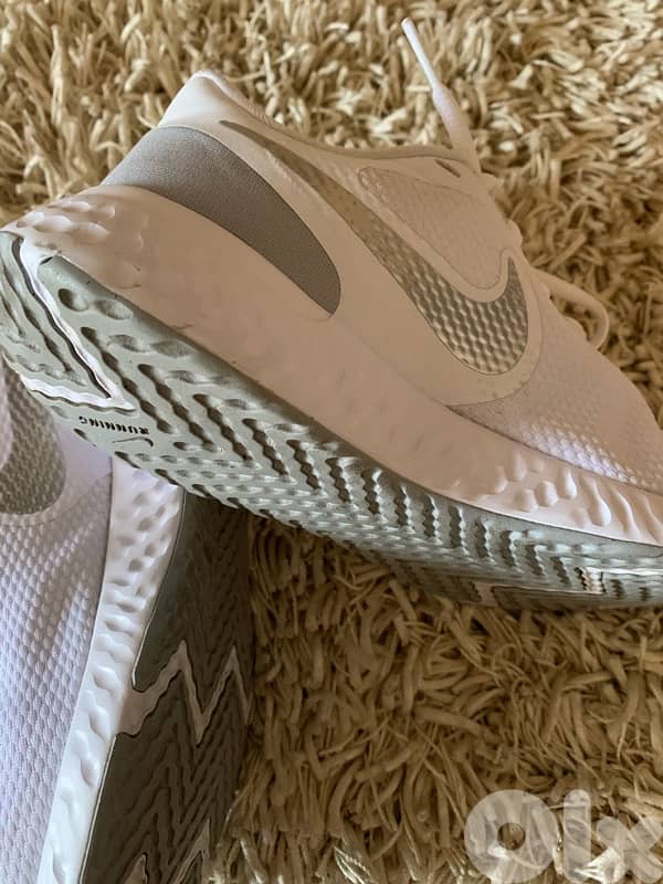 Nike shoes 3