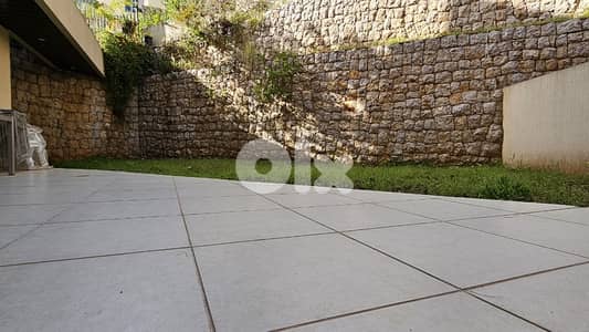 Apartment for sale Ballouneh / شقة للبيع في بلونة