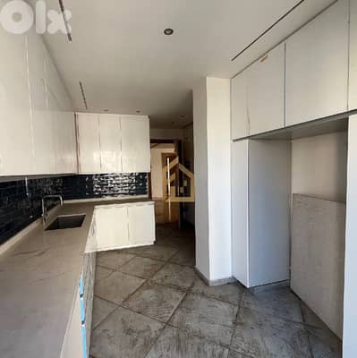 Apartment for sale in Ras El Nabeh MJ20 شقة للبيع في رأس النبع