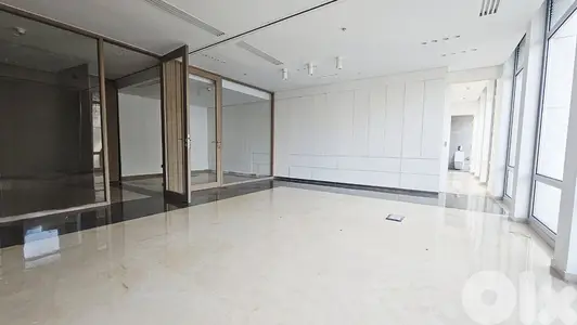 AH-HKL-432 Office for Sale – Downtown Beirut | 104m² | $ 580,000 cash