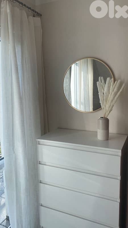 white Dresser 3