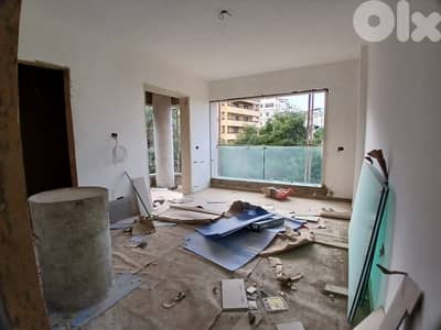 Apartment For Sale In Qornet El Hamra شقة للبيع في قرنة الحمرا