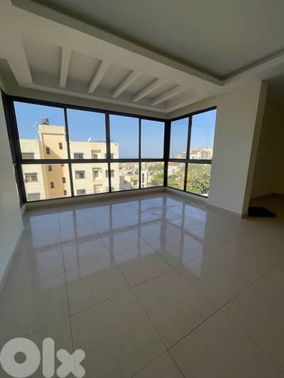 Brand new 168 sqm Apartment for sale in Blat - 1 mn from highway
