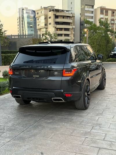 Land Rover Range Rover Sport dynamic 2018 clean carfax under warranty