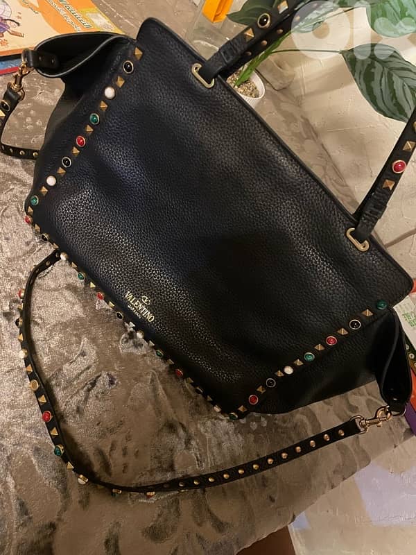 Valentino rockstud luxury 0