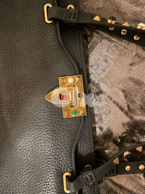 Valentino rockstud luxury 1