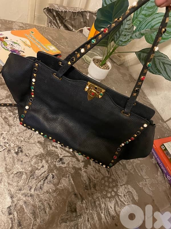 Valentino rockstud luxury 2