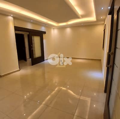 Apartment for sale in Ain El Remmaneh ND93 شقة للبيع في عين الرمانة