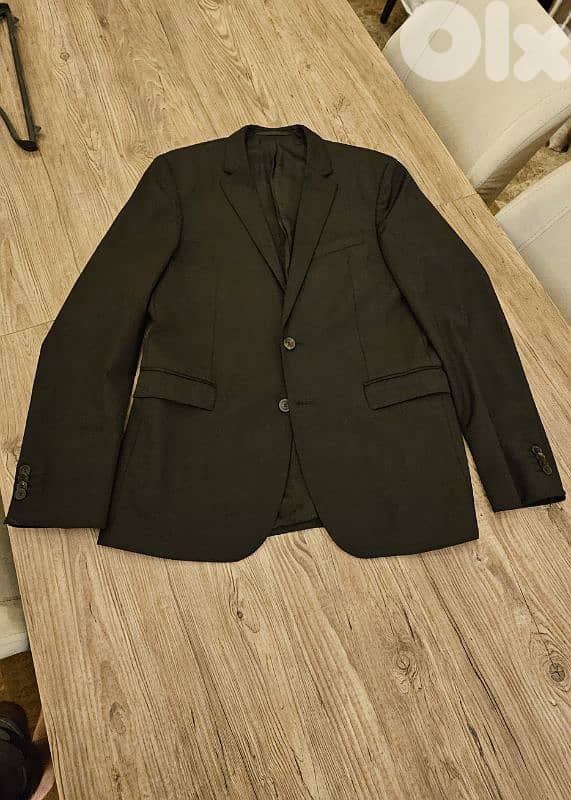 HUGO BOSS suit 0