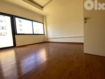 Office space for Rent in Badaro مكتب للإيجار في بدارو