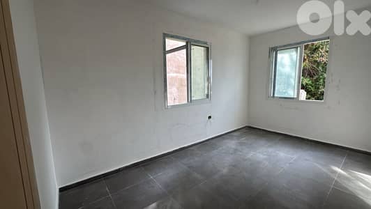 GMC354RAJ - Apartment for sale in Nabay - شقة للبيع في نابيه