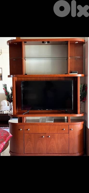 TV UNIT AND TABLE wood not lamaica 0
