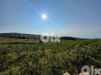 GMN160CM - Land For Sale In Hadath El Jebbeh  - أرض للبيع في حدث الجبة