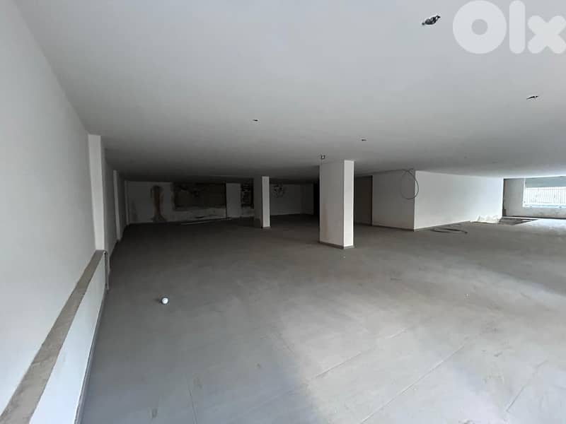 GMC359RAJ - Store for sale in Baouchriye - محل للبيع في البوشرية 0