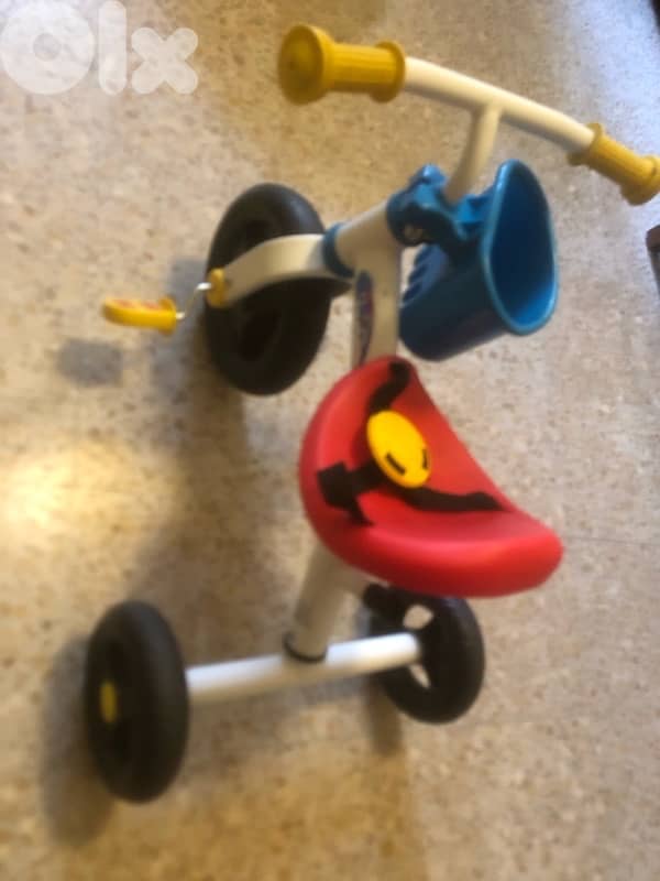 bicyclette chicco  بسكلات 18month to 5years with handle 8