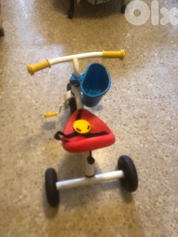 bicyclette chicco  بسكلات 18month to 5years with handle 0