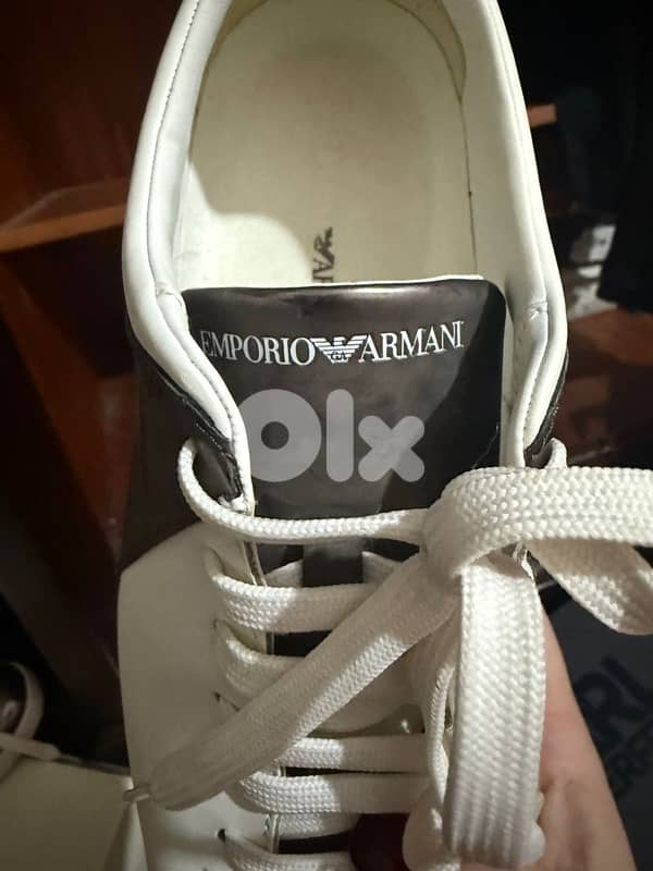 EMPORIO ARMANI 4