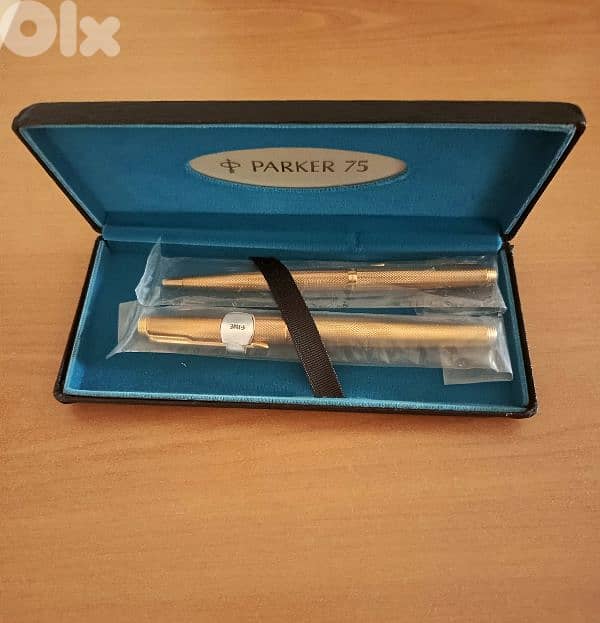 Parker 14k gold plated pen set. New. 0