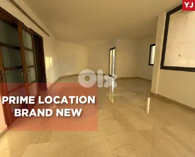 220 sqm apartment in prime location in hamra /حمرا REF#YJ129292