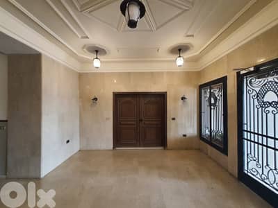 Showroom for sale in Mansourieh - معرض للبيع في المنصورية
