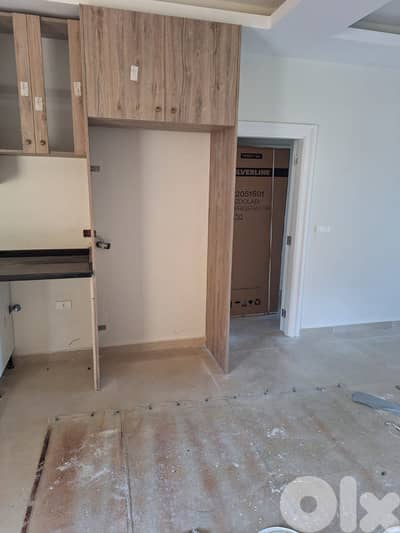 Apartment For Sale In Annaya  - شقة للبيع في عنايا