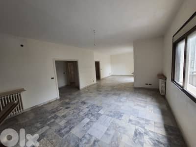 Apartment for sale in Mansourieh - شقة للبيع في المنصورية