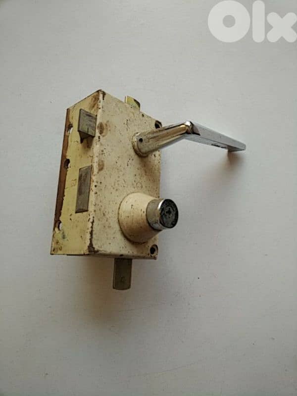 Security lock door - Not Negotiable 0