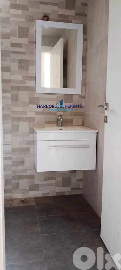 Apartment for sale in Haret Sakher شقة للبيع في حارة صخر