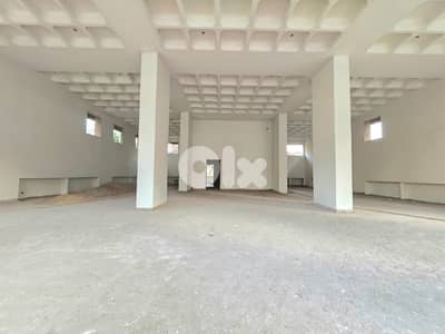 محل للايجار في حرش تابت Prime location Showroom for rent  Horch Tabet