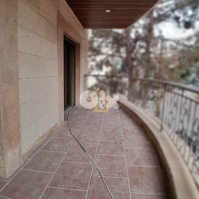 Apartment for sale in Ballouneh RC40 شقة للبيع في بلونة