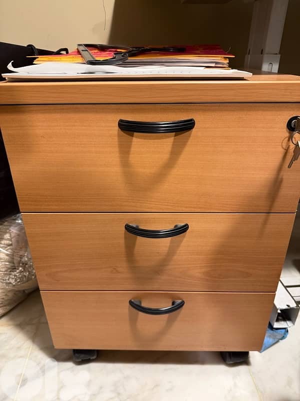 office furniture 16