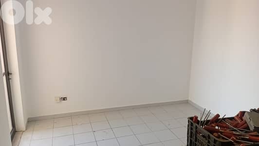 Office for rent in Mansourieh مكتب للايجار في منصورية