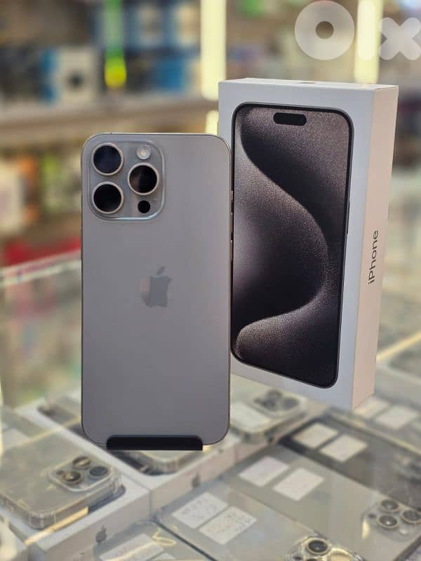 Used 15 pro max 256 gb natural 1001 cycle 0