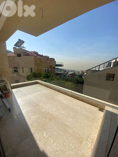 Apartment for sale in Ain Saade $400,000 شقة فاخرة للبيع في عين سعادة