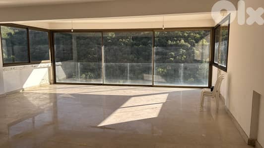 GMC372RAJ - Apartment for sale in Biyada - شقة للبيع في بيّاضا