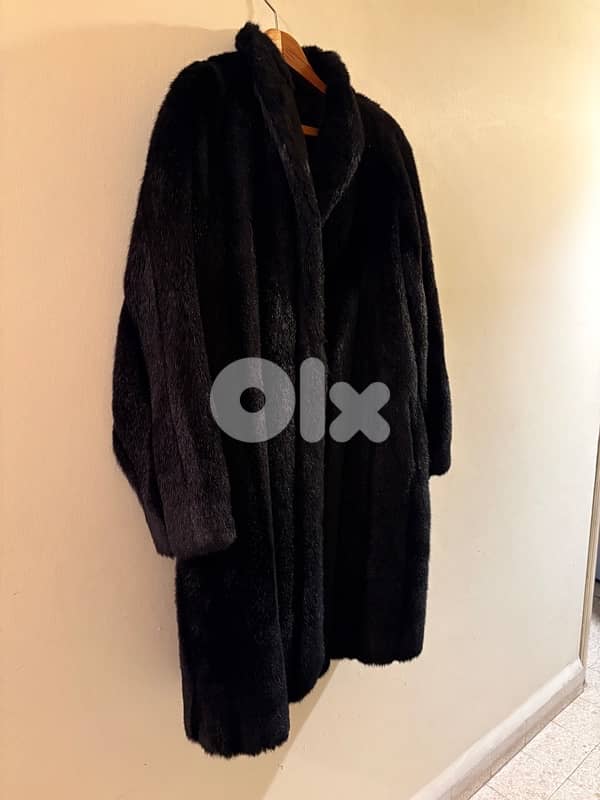 synthetic fur coat 4