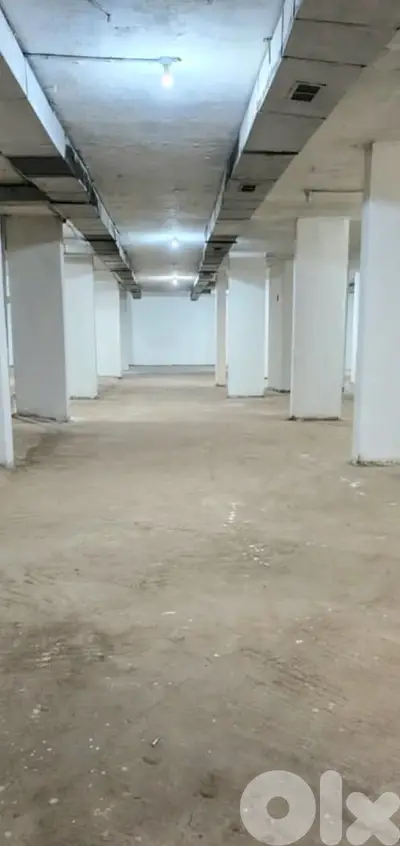 مستودع للبيع في بشامون قريب من سوق المونة Depot for sale in Bchemoun