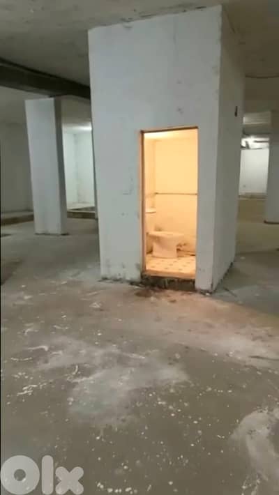 مستودع للبيع في بشامون قريب من سوق المونة Depot for sale in Bchemoun